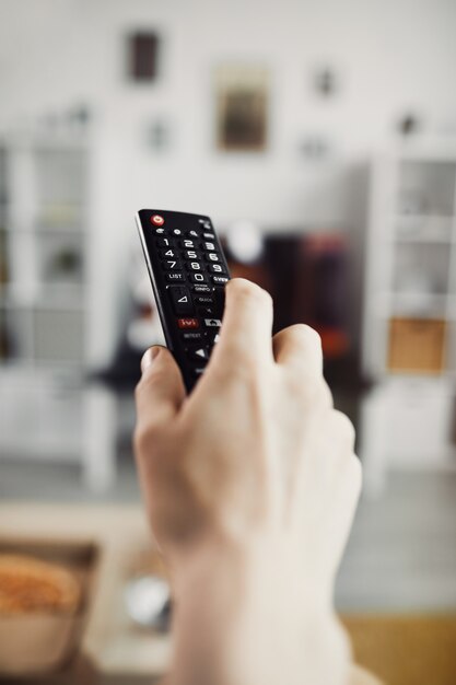 Установка фирменного приложения Philips на смартфон