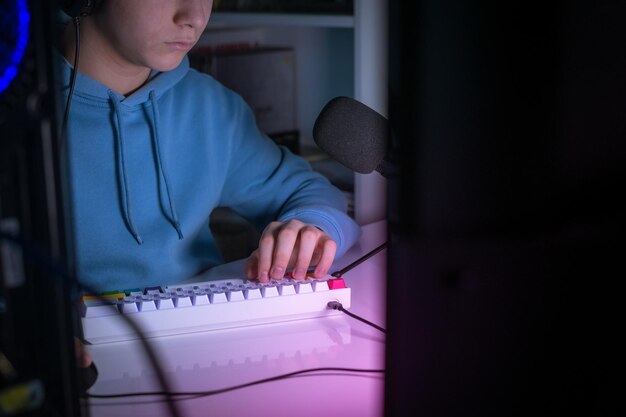 Инструкция по добавлению бота в сервер Discord