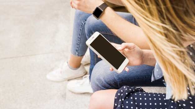 Шаг 3: Подключение iPhone к компьютеру и запуск iTunes или сторонних программ